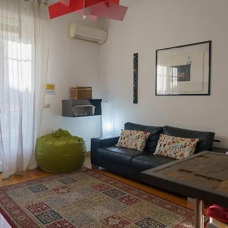 Διαμέρισμα Cozy 1-br Near Ponte Vecchio Φλωρεντία